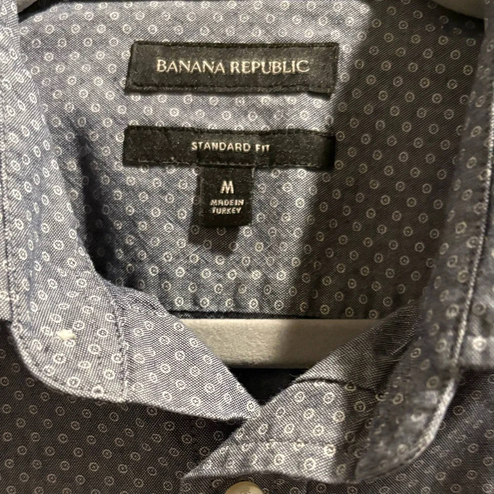 Banana Republic Men's Medium 100% Cotton Chambray Blue Patterned Shirt